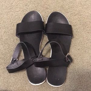 Semi elevated black sandal